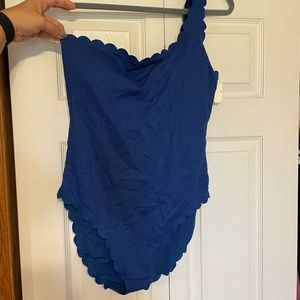 Waffle Knit Scalloped One Shoulder One Piece Swimsuit